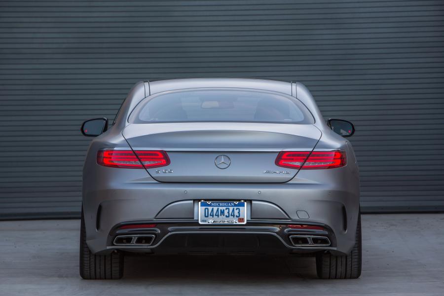  Mercedes-Benz S65 AMG Coupe 2015 года  (US) (фото 5 из 21)